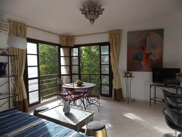 Appart Avec Vue Jardin/Majorelle 马拉喀什 0*,